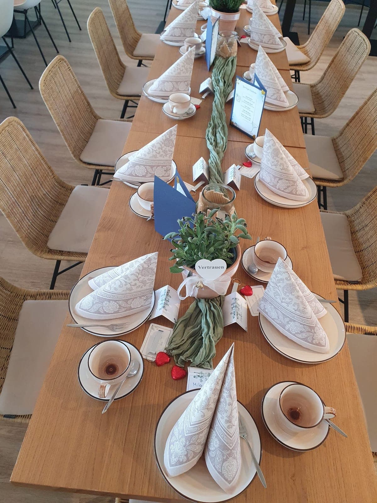 Gedeckte Festtafel
